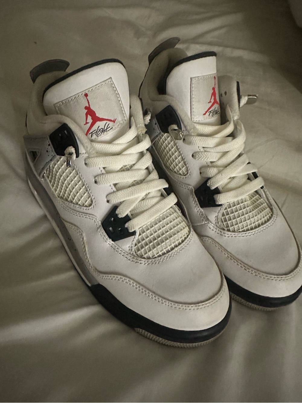 Nike Air Jordan 4 Retro White/Black/Red big kids Sneakers